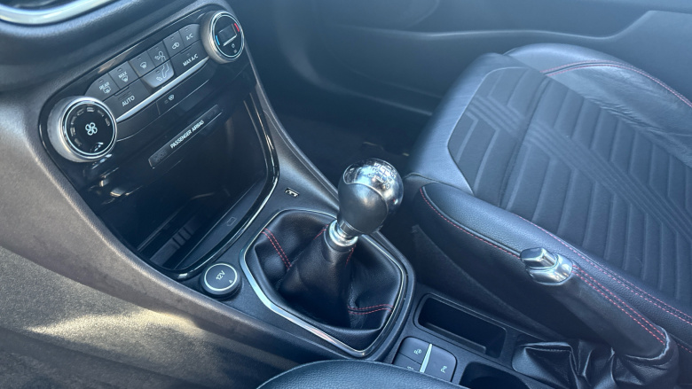 Ford Puma 1.0 EcoBoost Hybrid mHEV ST-Line X First Ed 5dr Petrol Hatchback